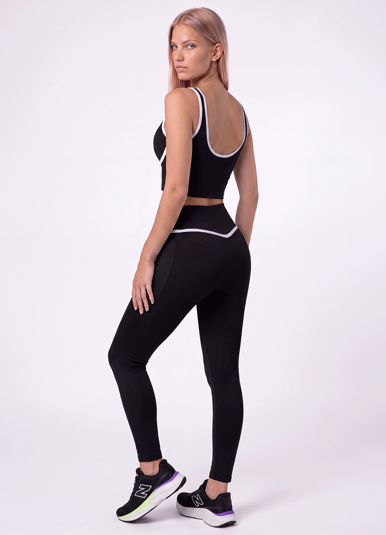 LEGGING EMANA WELLNESS- BLACK