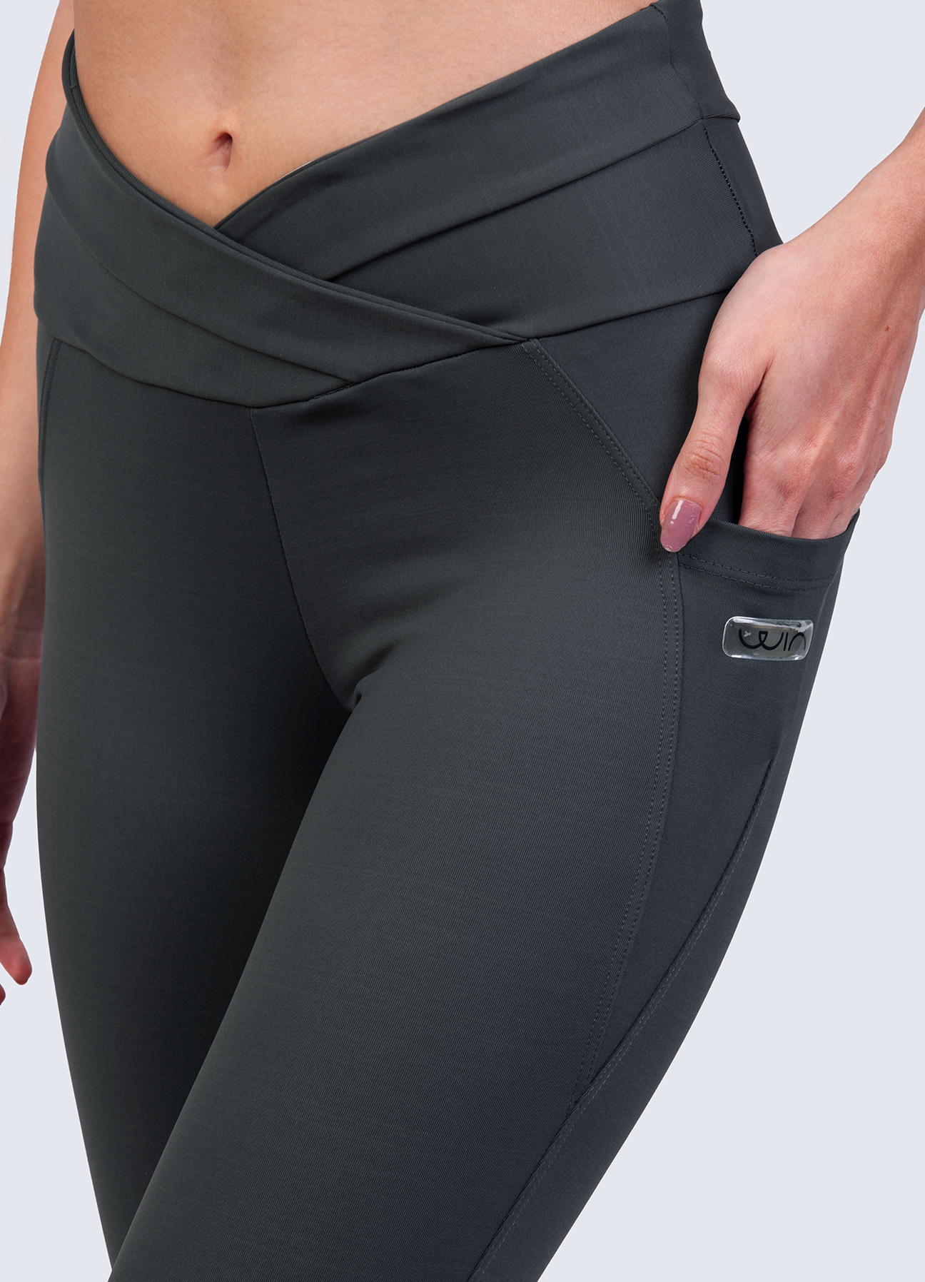 LEGGING EMANA PRESSURE-CHARCOAL