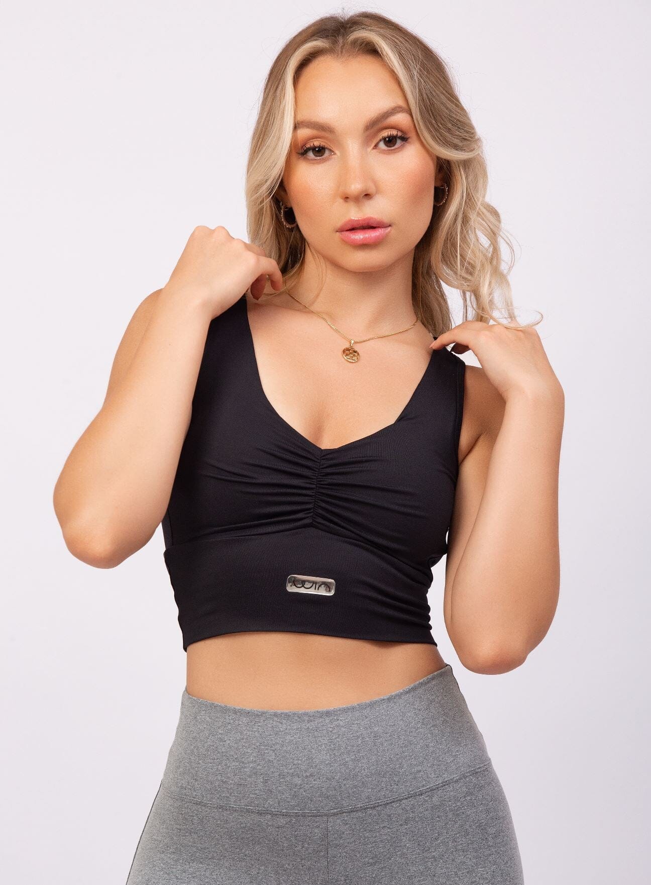 Top Scrunch Front - Black Tops WinFitnesswear
