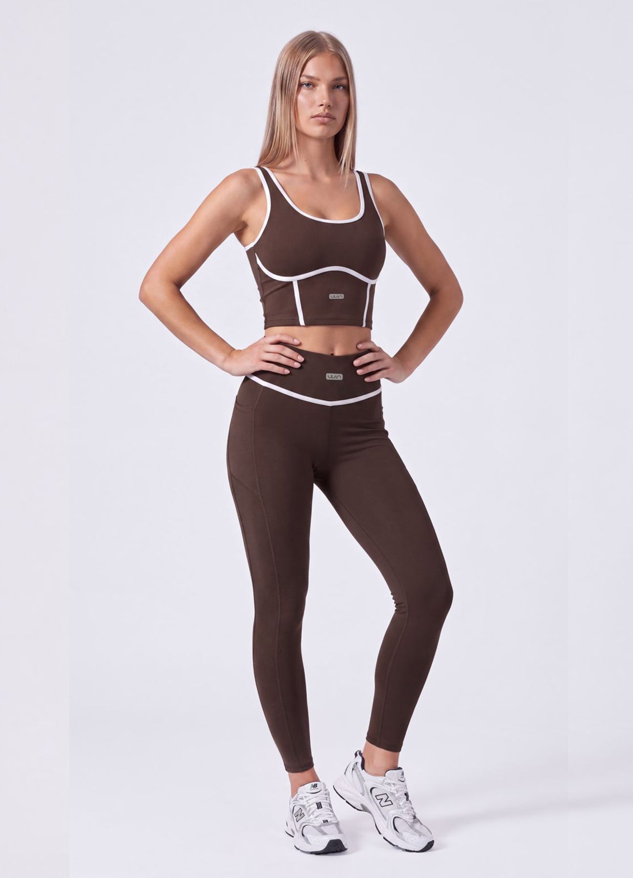 LEGGING EMANA WELLNESS - DARK BROWN