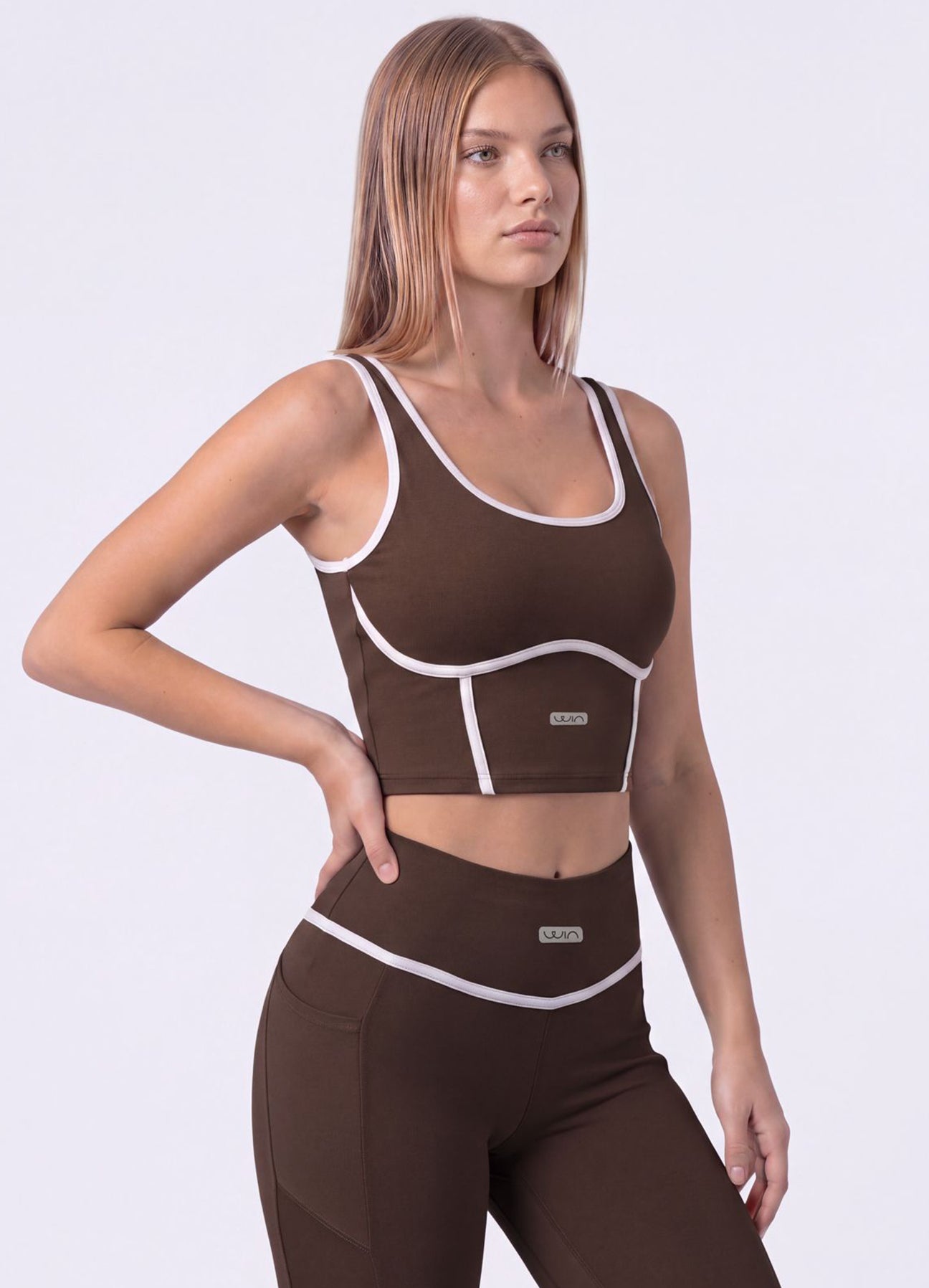 TOP EMANA WELLNESS - DARK BROWN