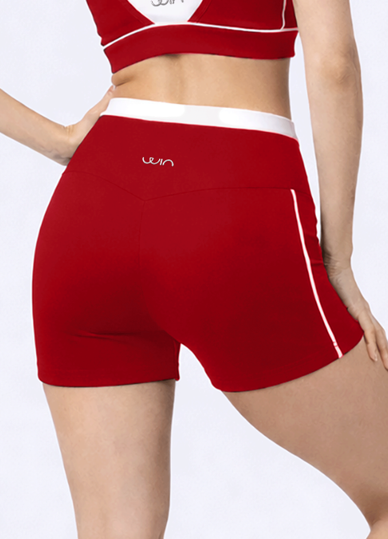 SHORT EMANA SILHOUETTE - RED