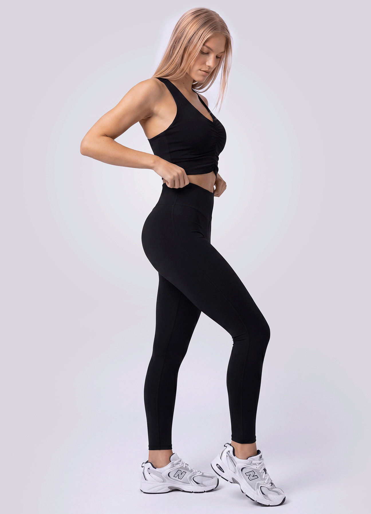 LEGGING EMANA POWER SCRUNCH - BLACK