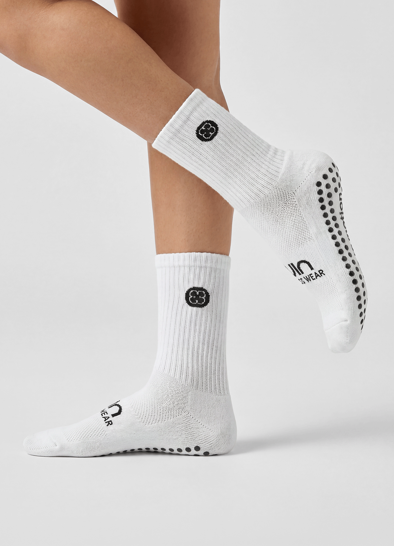 PILATES SOCKS - WHITE