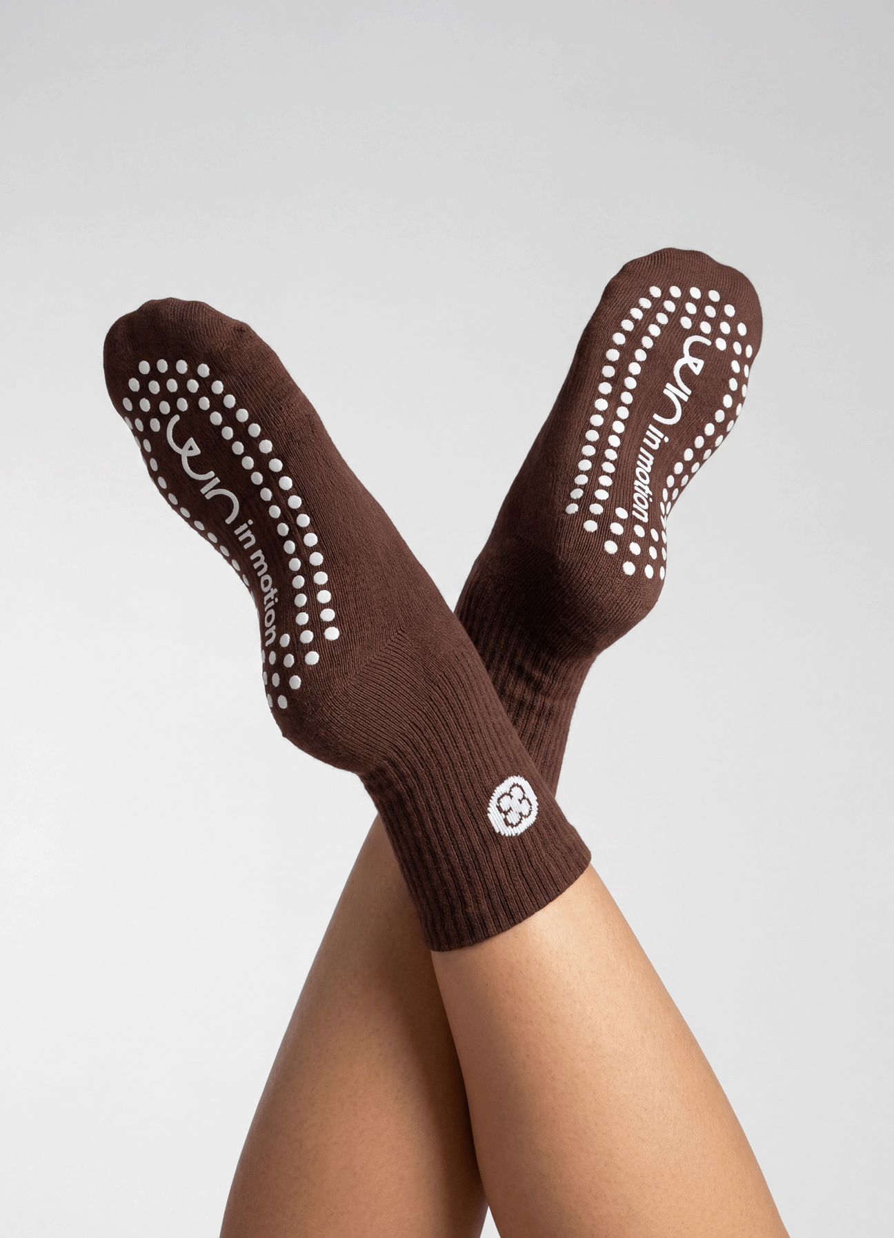 PILATES SOCKS - DARK BROWN
