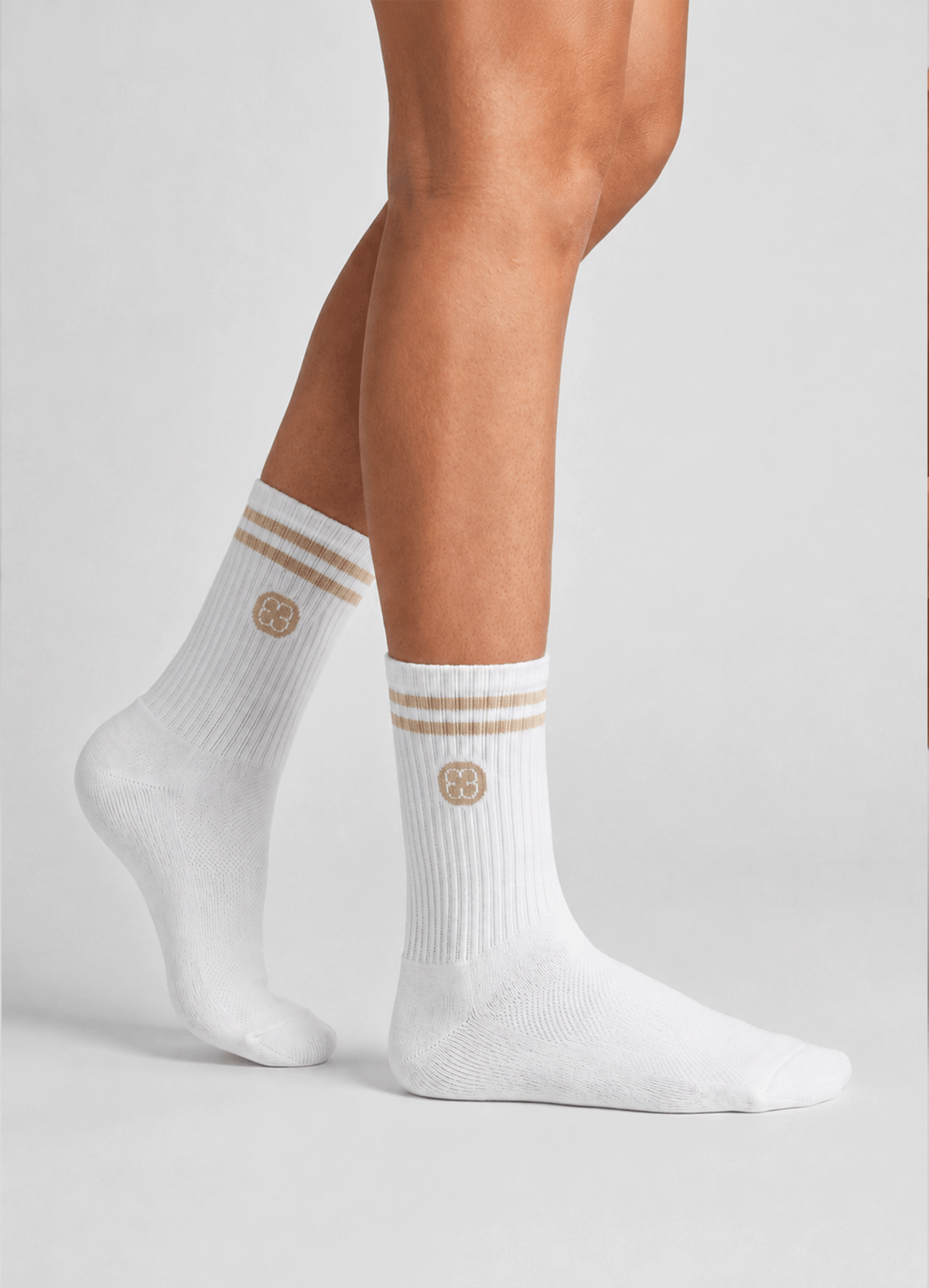 STUDIO SOCKS - WHITE/SAND