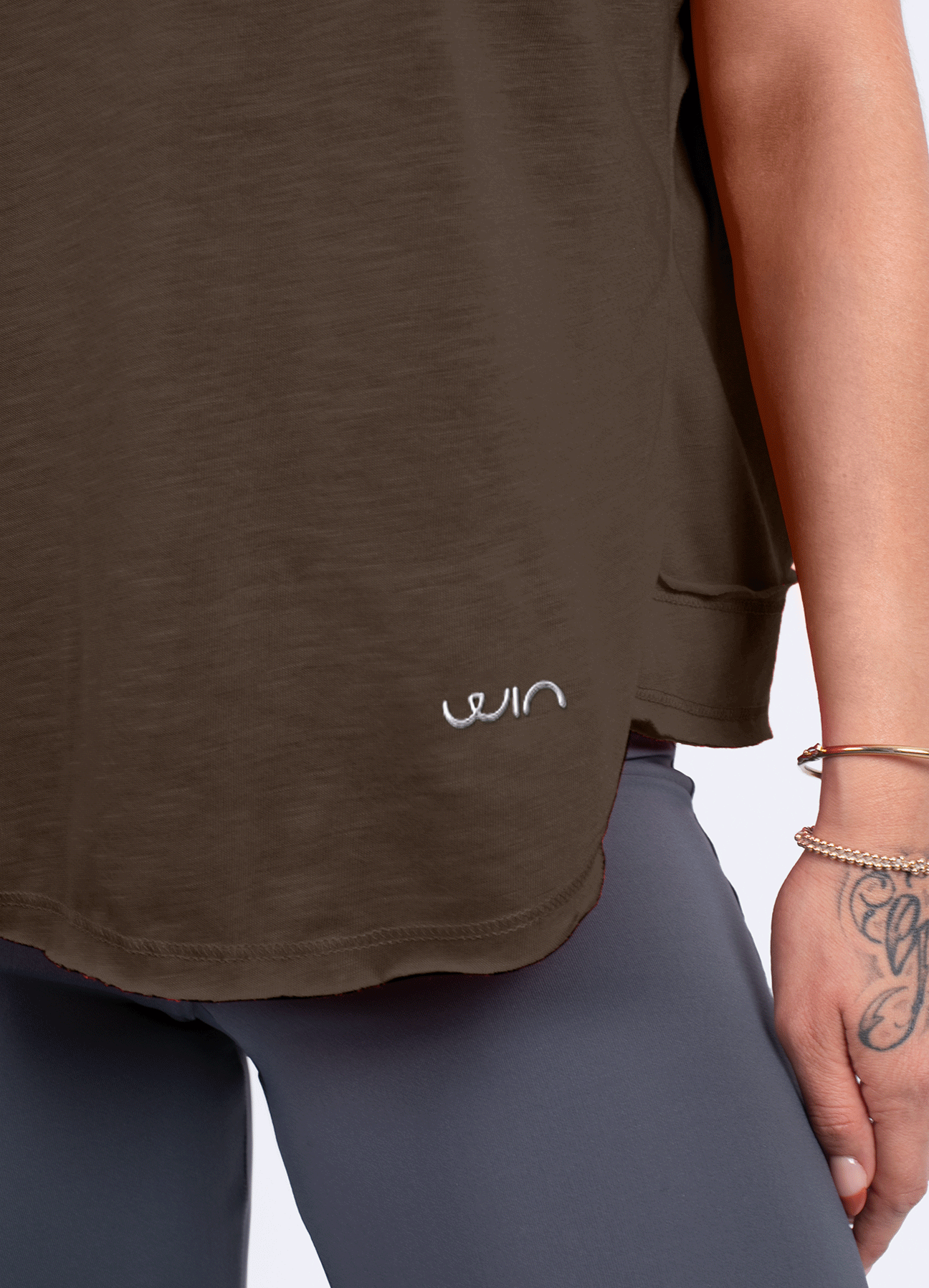 T-SHIRT MOTION - BROWN