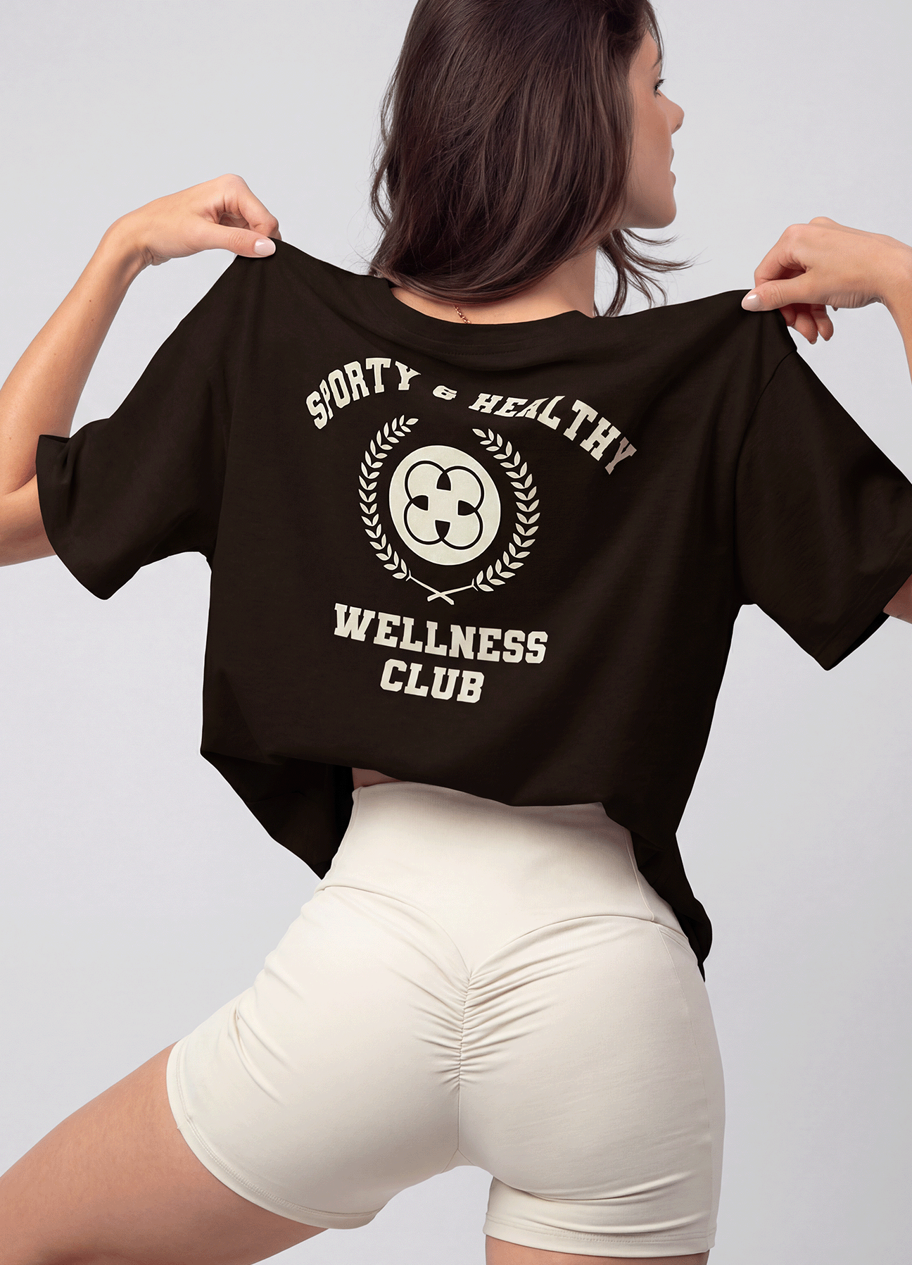 T-SHIRT WELLNESS CLUB - DARK BROWN