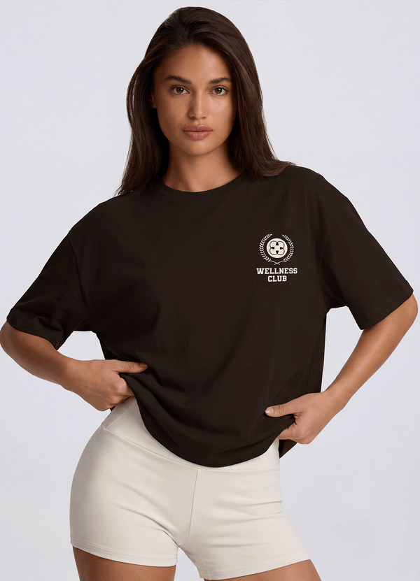 T-SHIRT WELLNESS CLUB - DARK BROWN