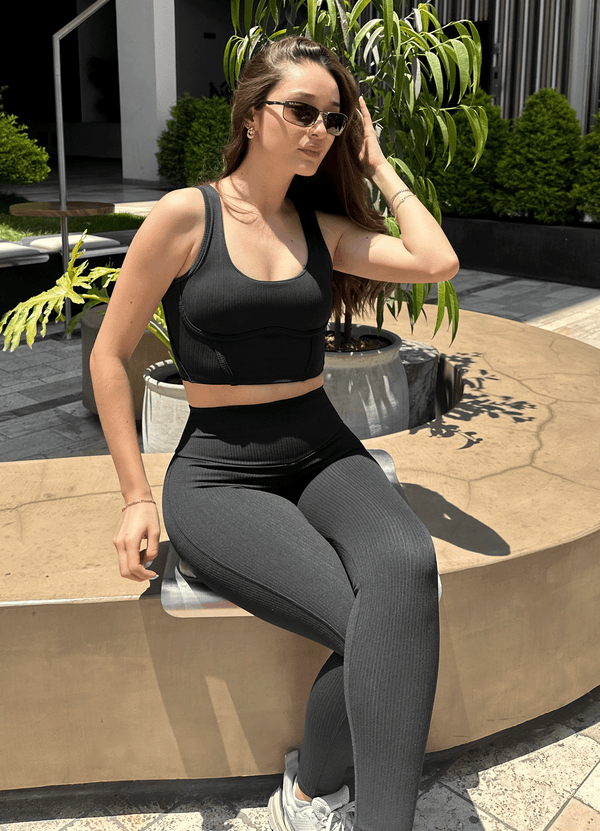 TOP SCULPT SHINE - BLACK